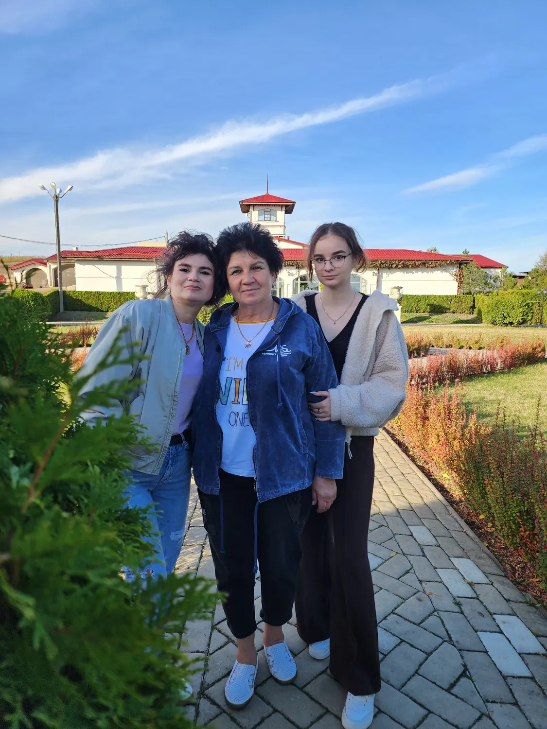 Лера с близкими